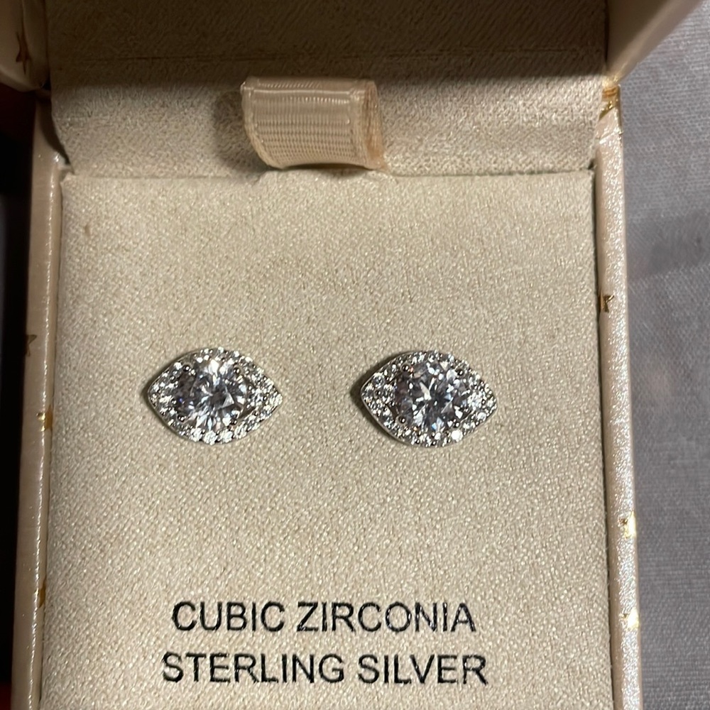 Beautiful earrings